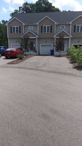 27 Dora Dr B, Taunton, MA 02780