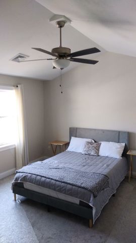 27 Dora Dr B, Taunton, MA 02780