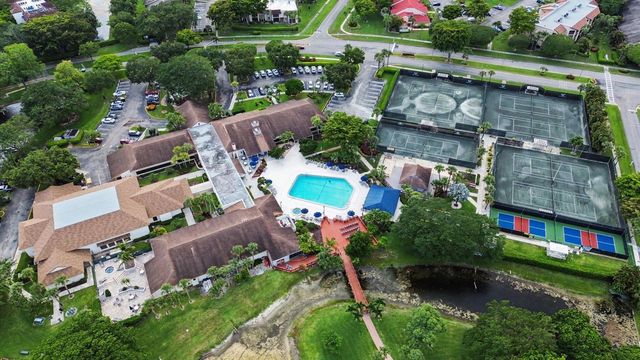 10089 Cherrywood Place, Boynton Beach, FL 33437