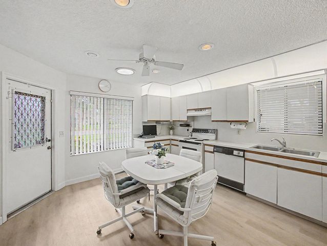 10089 Cherrywood Place, Boynton Beach, FL 33437