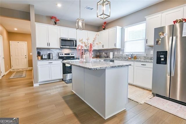 2093 Blackbird Circle, Covington, GA 30016