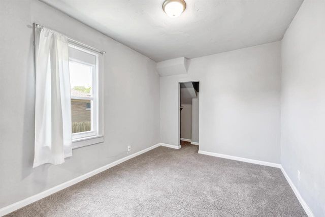 918 DIVISION STREET, Green Bay, WI 54303