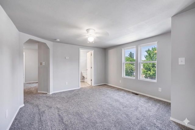 918 DIVISION STREET, Green Bay, WI 54303