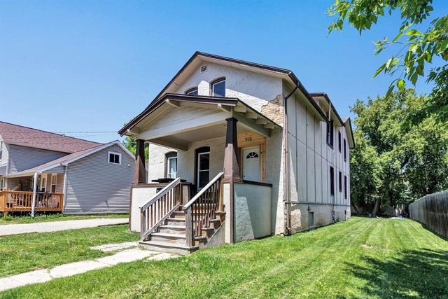 918 DIVISION STREET, Green Bay, WI 54303