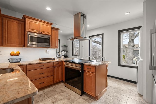 266 Furnace Brook Pkwy 2, Quincy, MA 02169