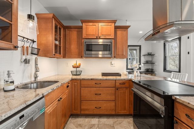 266 Furnace Brook Pkwy 2, Quincy, MA 02169