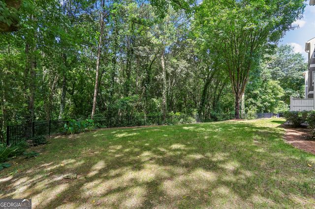 21 Brittany Way NE, Atlanta, GA 30324