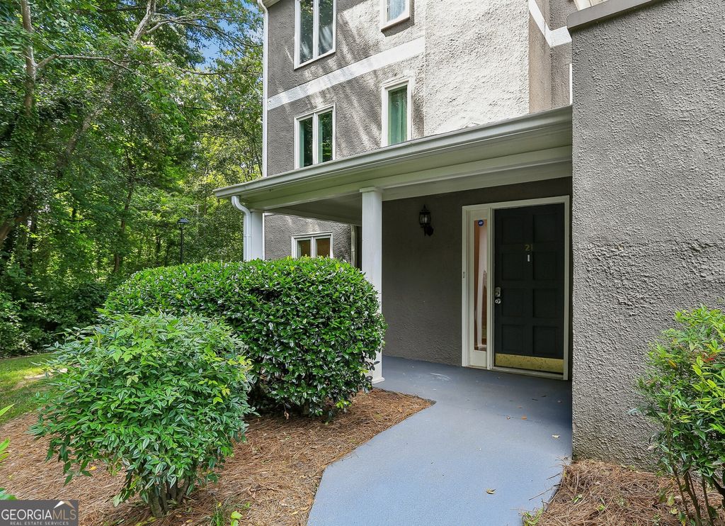 21 Brittany Way NE, Atlanta, GA 30324