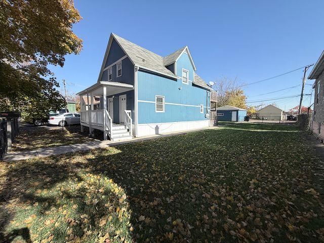 12025 S Bishop Street, Chicago, IL 60643