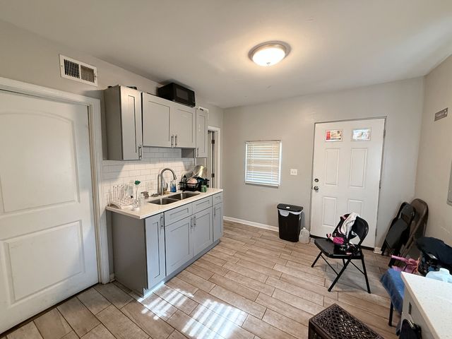 12025 S Bishop Street, Chicago, IL 60643