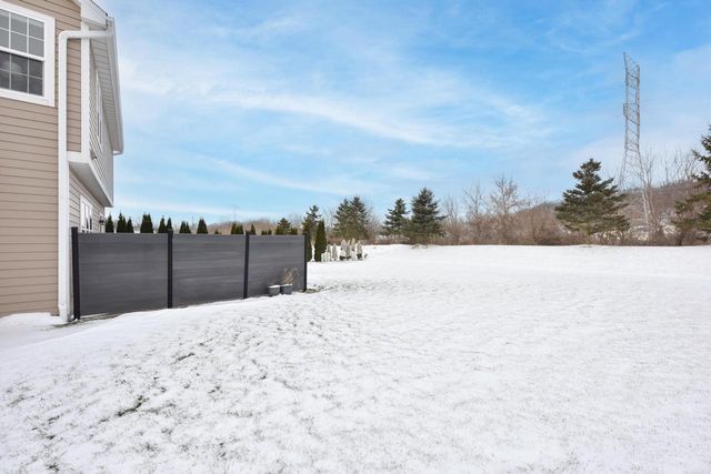 N66W23662 Hillview ROAD, Sussex, WI 53089