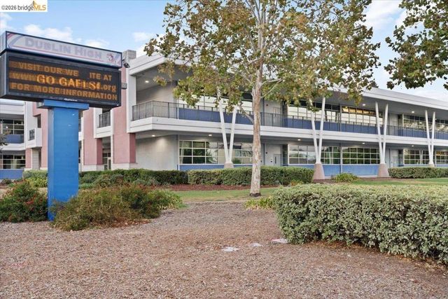 7477 Limerick Ave, Dublin, CA 94568