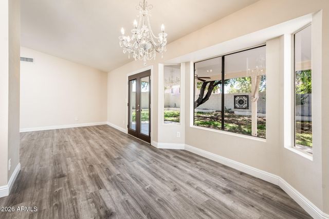 2717 E DRY CREEK Road, Phoenix, AZ 85048