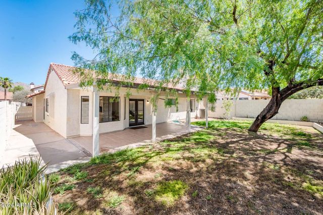 2717 E DRY CREEK Road, Phoenix, AZ 85048