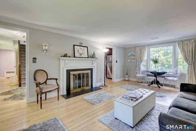 236 Ridgewood Road, West Hartford, CT 06107