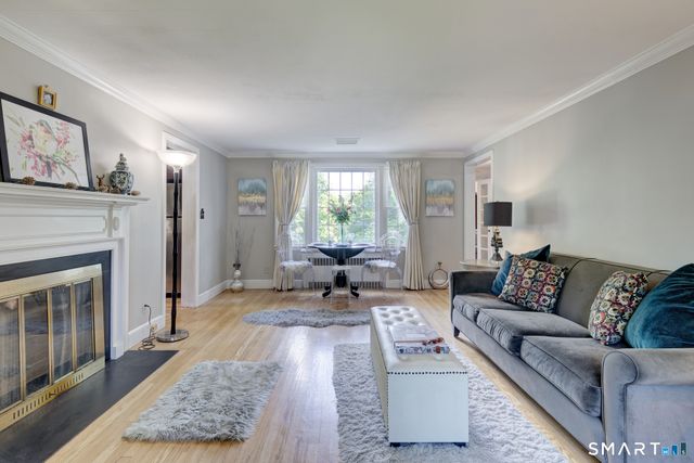 236 Ridgewood Road, West Hartford, CT 06107