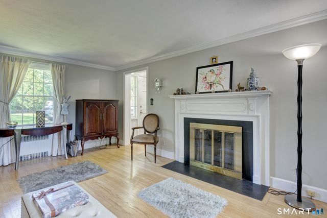 236 Ridgewood Road, West Hartford, CT 06107