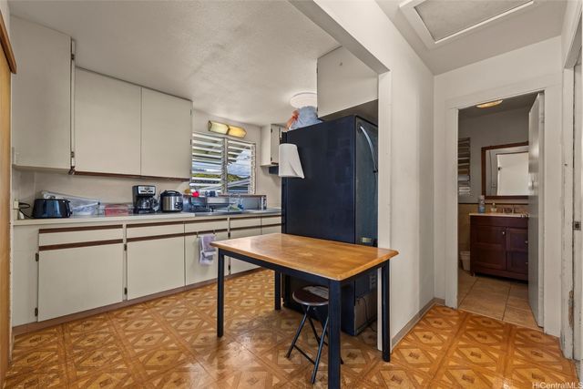 45-483 Makalani Street, Kaneohe, HI 96744