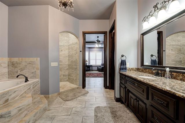 7601 SW 104th Street, Oklahoma City, OK 73169