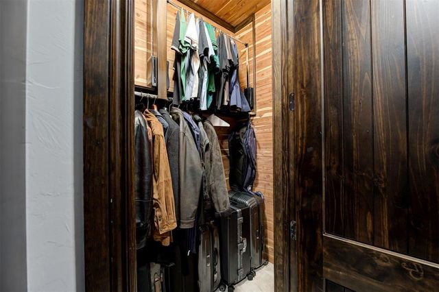 7601 SW 104th Street, Oklahoma City, OK 73169