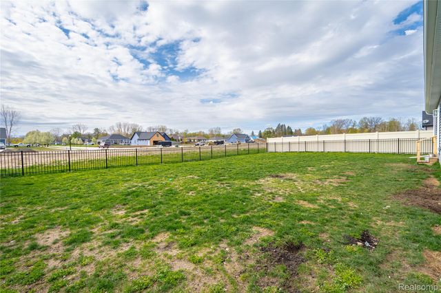 247 S. Carney Dr., St. Clair, MI 48079