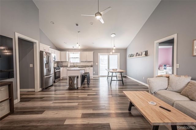 247 S. Carney Dr., St. Clair, MI 48079