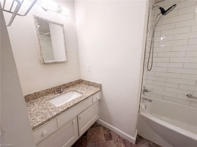 2605 Lamroc Road, Greensboro, NC 27407