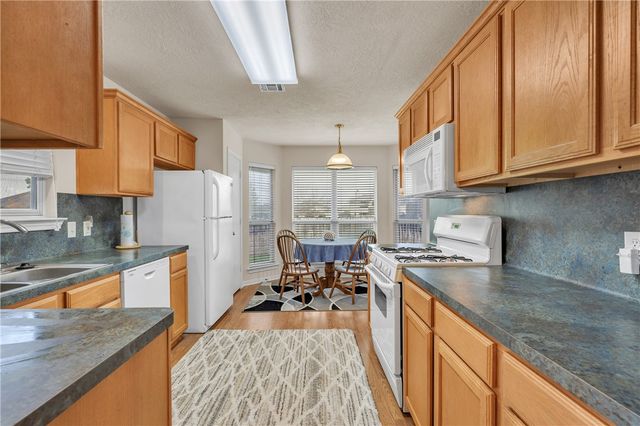 3911 Springmist Drive, College Station, TX 77845