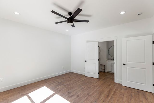 906 Fairfield Drive, Seneca, SC 29678