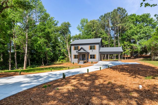 906 Fairfield Drive, Seneca, SC 29678