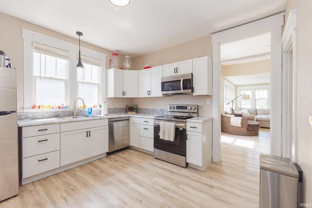 406 N Alameda Drive, Muncie, IN 47303