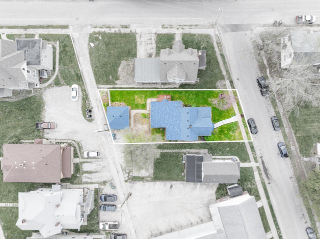 406 N Alameda Drive, Muncie, IN 47303