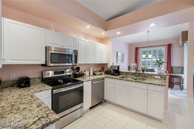 3365 Grand Cypress DR 201, Naples, FL 34119