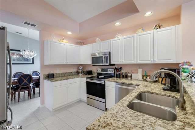 3365 Grand Cypress DR 201, Naples, FL 34119
