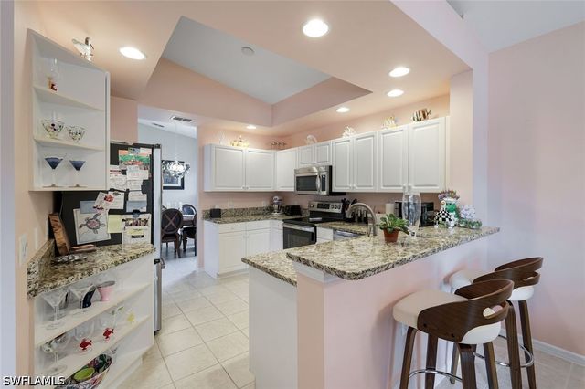 3365 Grand Cypress DR 201, Naples, FL 34119