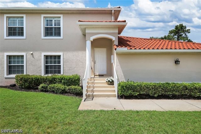 3365 Grand Cypress DR 201, Naples, FL 34119