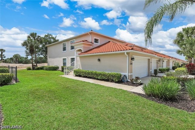 3365 Grand Cypress DR 201, Naples, FL 34119