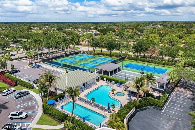 3365 Grand Cypress DR 201, Naples, FL 34119