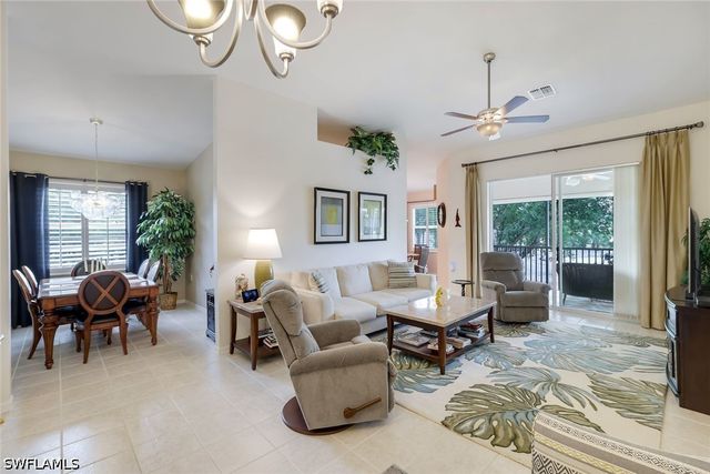 3365 Grand Cypress DR 201, Naples, FL 34119