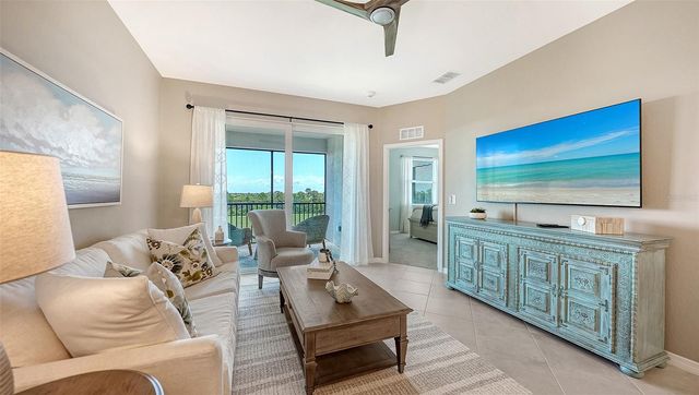 17600 OPAL SAND DRIVE 301, Venice, FL 34293