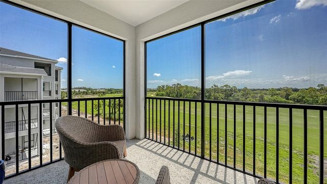 17600 OPAL SAND DRIVE 301, Venice, FL 34293