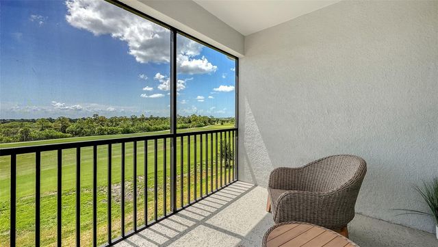 17600 OPAL SAND DRIVE 301, Venice, FL 34293