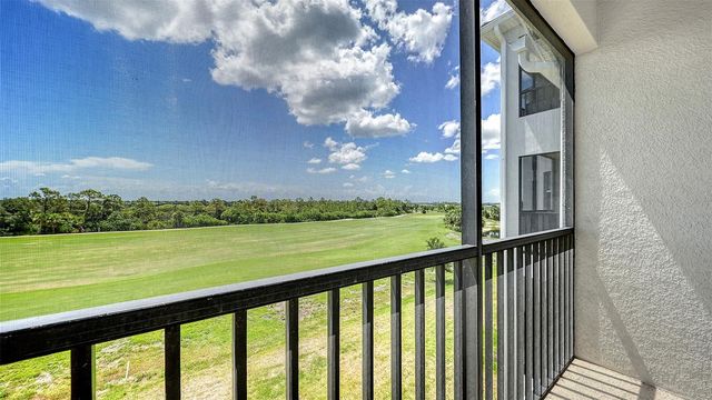 17600 OPAL SAND DRIVE 301, Venice, FL 34293