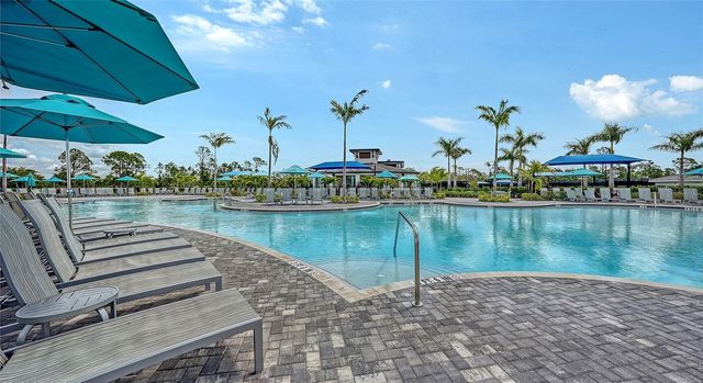 17600 OPAL SAND DRIVE 301, Venice, FL 34293