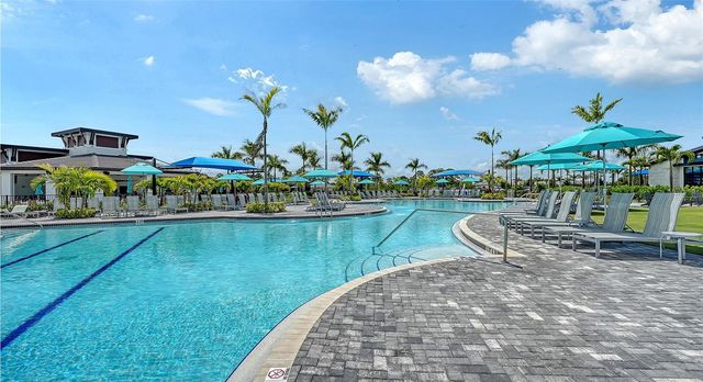 17600 OPAL SAND DRIVE 301, Venice, FL 34293
