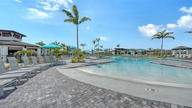 17600 OPAL SAND DRIVE 301, Venice, FL 34293