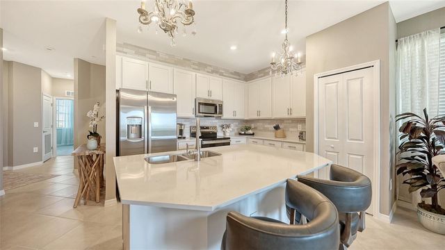17600 OPAL SAND DRIVE 301, Venice, FL 34293