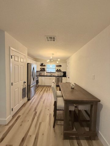 121 Ace Ranch Rd, Kerrville, TX 78028