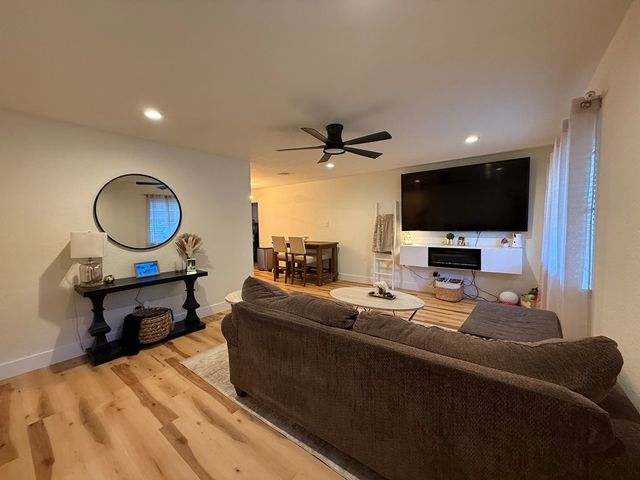 121 Ace Ranch Rd, Kerrville, TX 78028
