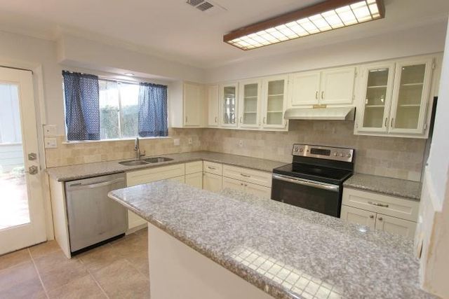 6511 Kenyon Lane, Bellaire, TX 77401